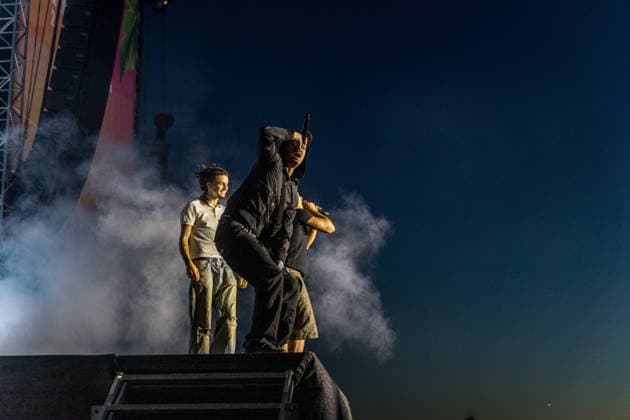 The Berlin-based rap, hip-hop, and trap band BHZ at the Highfield Festival 2026 on Lake Störmthal near Großpösna. The current BHZ lineup for 2026 consists of * Longus Mongus (rapper) * Ion Miles (rapper) * Monk (rapper) * Big Pat (rapper) * MotB (producer) * Sami (producer) * Themba (producer) Highfield 2026 Day 1 BHZ