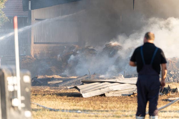 Warehouse Completely Destroyed by Fire; 59-Year-Old Man Seriously Injured While Trying to Extinguish the Blaze; Rescue