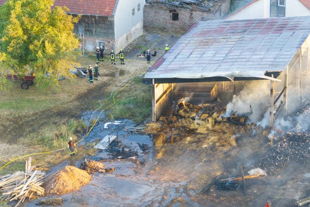 Warehouse Completely Destroyed by Fire; 59-Year-Old Man Seriously Injured While Trying to Extinguish the Blaze; Rescue