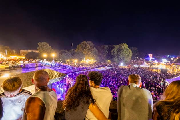 Dresden City Festival The Dresden City Festival attracts tens of thousands of visitors every year at TanzAREAL on the Königsufer in Dresden, Saxony, Germany