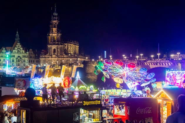 Dresden City Festival The Dresden City Festival attracts tens of thousands of visitors every year at TanzAREAL on the Königsufer in Dresden, Saxony, Germany