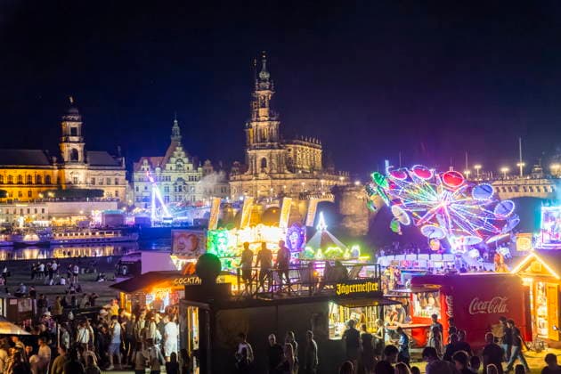 Dresden City Festival The Dresden City Festival attracts tens of thousands of visitors every year at TanzAREAL on the Königsufer in Dresden, Saxony, Germany