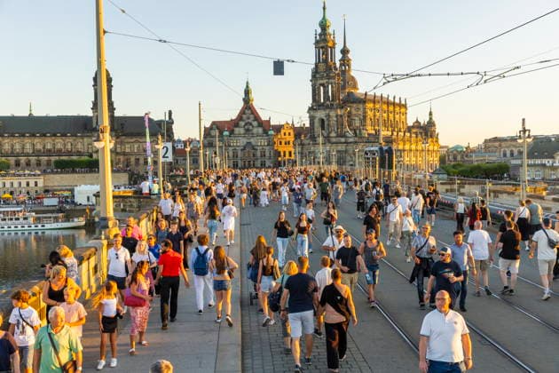 Dresden City Festival The Dresden City Festival attracts tens of thousands of visitors every year Augustus Bridge Dresden Saxony Germany