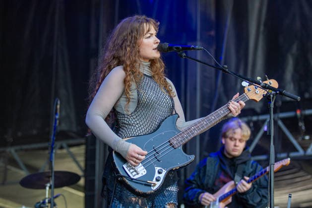 Andie Loui live at Oyafestivalen 2026 Oslo, Norway. 15th, August 2026. The Norwegian singer Andie Loui performs a live concert during the Norwegian music festival Oyafestivalen 2026 in Oslo. Norway, Oslo  Copyright: xGonzalesxPhoto Per-OttoxOppix