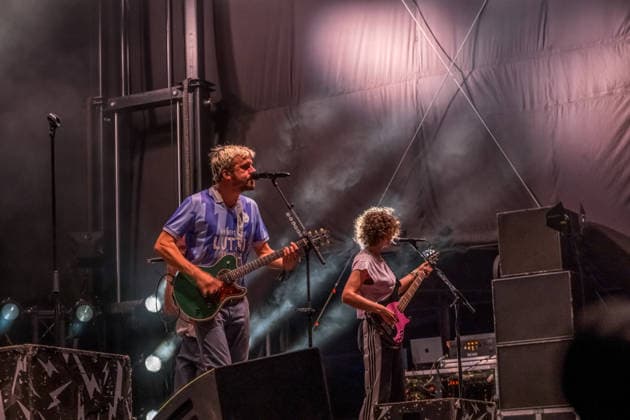 The German pop-rock band Das Lumpenpack: Vocals: Jonas Frömming; Vocals, Guitar: Maximilian Kennel; Drums: Alexandra Eckert (since 2020); Guitar, keyboard; Jason Bartsch (joined in 2020), bass; Lola Schrode at Highfield 2026, south of Leipzig; Highfield Day 2: Das Lumpenpack