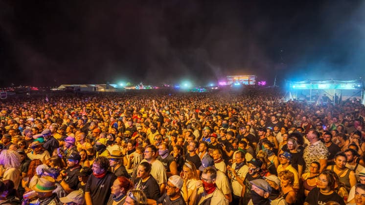 The German pop-rock band Das Lumpenpack: Vocals: Jonas Frömming; Vocals, Guitar: Maximilian Kennel; Drums: Alexandra Eckert (since 2020); Guitar, keyboard; Jason Bartsch (joined in 2020), bass; Lola Schrode at Highfield 2026, south of Leipzig; Highfield Day 2: Das Lumpenpack
