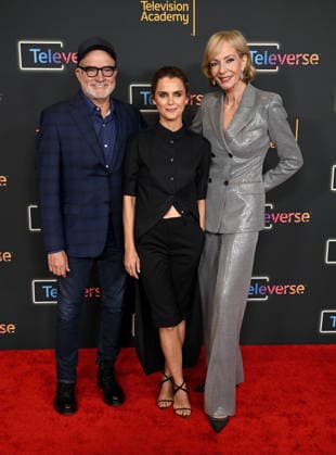 Televerse 2026 - Day 2 Bradley Whitford, Keri Russell and Allison Janney arriving to Televerse 2026 - Day 2 held at the JW Marriot Hotel on August 15, 2026 in Los Angeles, CA. Los Angeles JW Marriot Hotel at L.A. Live California USA Copyright: xLeexWattx xAFF-USA.COMx