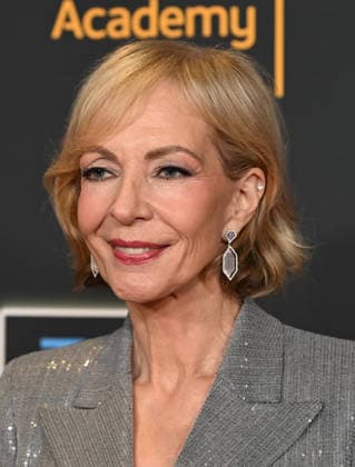 Televerse 2026 - Day 2 Allison Janney arriving to Televerse 2026 - Day 2 held at the JW Marriot Hotel on August 15, 2026 in Los Angeles, CA. Los Angeles JW Marriot Hotel at L.A. Live California USA Copyright: xLeexWattx xAFF-USA.COMx