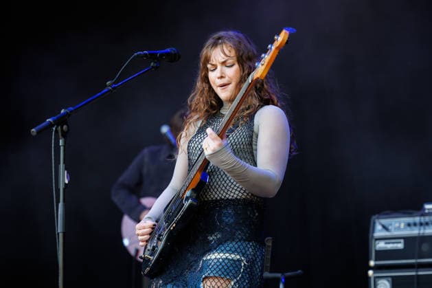 Andie Loui live at Oyafestivalen 2026 Oslo, Norway. 15th, August 2026. The Norwegian singer Andie Loui performs a live concert during the Norwegian music festival Oyafestivalen 2026 in Oslo. Norway, Oslo  Copyright: xGonzalesxPhoto KetilxMartinsenx