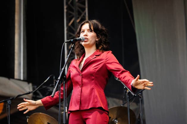 Beth McBride live at Oyafestivalen 2026 Oslo, Norway. 15th, August 2026. The Norwegian singer Beth McBride performs a live concert during the Norwegian music festival Oyafestivalen 2026 in Oslo. Norway, Oslo  Copyright: xGonzalesxPhoto KetilxMartinsenx