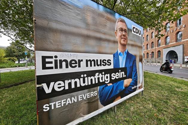 Berlin, Germany, August 16, 2026 Election poster featuring Stefan Evers of the CDU and the slogan Someone has to be reasonable Copyright: xdtsxNachrichtenagenturx dts_130299