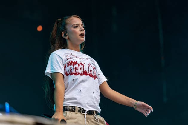 ZAH1DE Concert at Kunst Rasen Bonn, August 16, 2026: Berlin-based rapper ZAH1DE (Zahide Kayaci) during her open-air live performance at Kunst Rasen Bonn in Bonn, Gronau, North Rhine-Westphalia, Germany Copyright: xMarcxJohnx