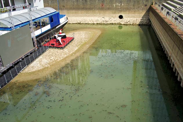 The Rhine in Cologne is at an all-time low. Overnight into Sunday, the water level dropped to just 45 centimeters, well below the previous record low. This is becoming an increasing problem for shipping. Cologne, August 16, 2026 Foto:xC.xAdolph xFuturexImagex niedrigwasser_6855