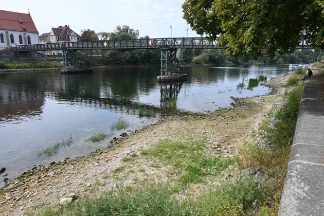 Low Water Levels on the Danube in Regensburg, Bavaria: Heat and Drought Have Led to Water Levels in Some Parts of Europe That Are at Historic Lows. In several places, the Danube is carrying less water than at any time since records began. The consequences are far-reaching. The river has reached a record-low water level.