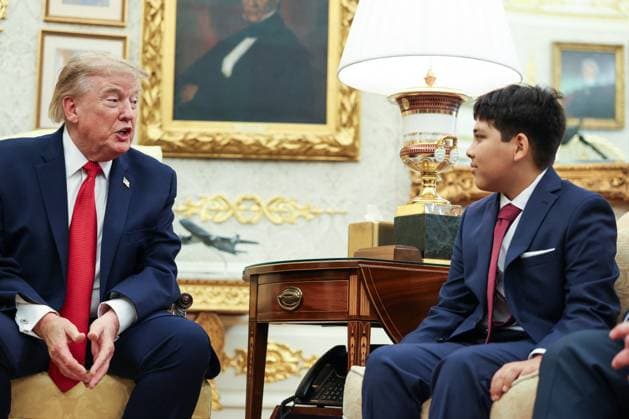 DC: President Donald Trump hosts Lifeguard Ryder Williams in the Oval Office United States President Donald J Trump hosts Lifeguard Ryder Williams in the Oval Office of the White House in Washington, DC on August 17, 2026. Ryder Williams, a 16-year-old lifeguard, saved the life of 10-year-old Nathaniel Rai at Seabright Beach in Santa Cruz, California, on July 25. Credit: CNP AdMedia. 18 Aug 2026 Pictured: Trump.  Copyright: xThexMegaxAgencyxAdMediax xMEGAx
