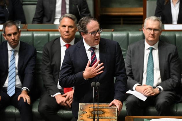 QUESTION TIME, Australian Veterans™ Affairs Minister Matt Keogh speaks during Question Time in the House of Representatives at Parliament House in Canberra, Tuesday, August 18, 2026. ( NO ARCHIVING CANBERRA AUSTRALIAN CAPITAL TERRITORY AUSTRALIA  Copyright: xLUKASxCOCHx 20260818126120152982