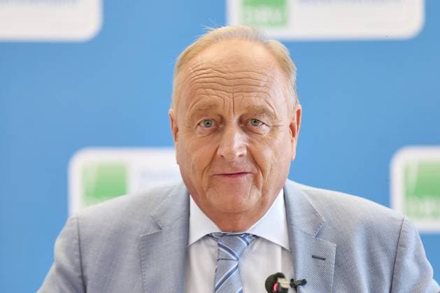 Berlin, Germany, August 18, 2026 House of the German Agricultural and Food Industry Press conference of the German Farmers Association on the harvest report Joachim Rukwied, President of the German Farmers Association Copyright: xdtsxNachrichtenagenturx dts_130359