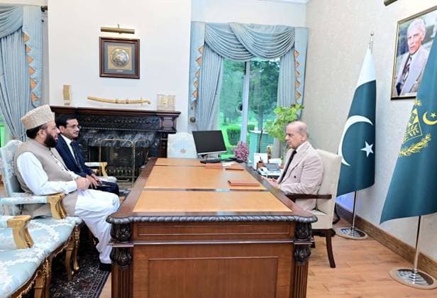 August 18, 2026, Pakistan: Prime Minister Muhammad Shehbaz Sharif Meets with Federal Minister for Religious Affairs and Interfaith Harmony Sardar Muhammad Yousaf in Islamabad Pakistan  - ZUMAas3_ 20260818_zaf_as3_009 Copyright: xPPIx