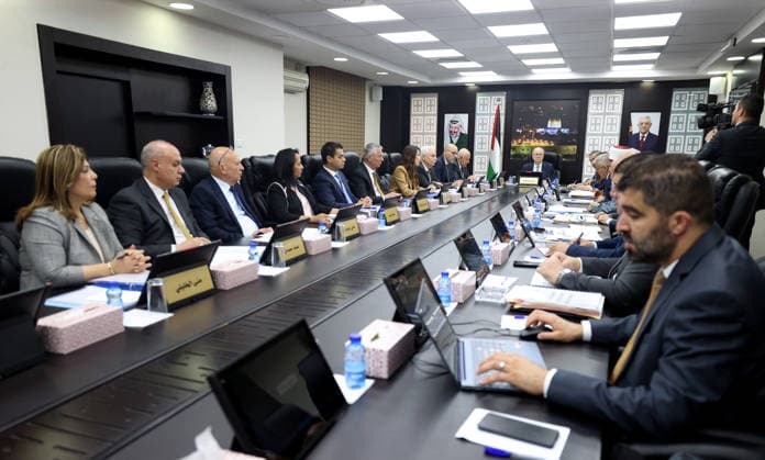 Palestinian Prime Minister Chairs Weekly Cabinet Meeting in Ramallah Palestinian Prime Minister Mohammad Mustafa chairs the weekly cabinet meeting in Ramallah, West Bank, on August 18, 2026. Mustafa affirmed support for Palestinians in villages targeted by attacks by the Israeli army and settlers, and directed authorities to accelerate responses to urgent needs and provide emergency financial allocations to a number of villages. Photo by Prime Minister Office apaimages Ramallah West Bank Palestinian Territory 180826_Ramallah_PMO_00(2) Copyright: xapaimagesxPrimexMinisterxOfficex xapaimagesx