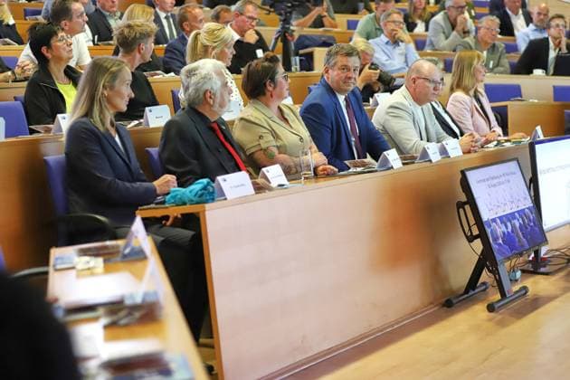Halle-Saale, Saxony-Anhalt, Germany, August 18, 2026 Leibniz Institute for Agricultural Development in Transition Economies (IAMO), Chamber of Industry and Commerce (IHK) Election Forum: Claudia Wittig (BSW), Armin Willingmann (SPD), Susan Sziborra Seidlitz (Greens), Sven Schulze (CDU), Jan Scharfenort (AfD), Lydia Hüskens (FDP), Eva von Angern (The Left) Copyright: xdtsxNachrichtenagenturx dts_130395