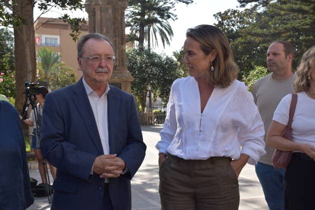 Gamarra Visits Ceuta to See the Humanitarian Crisis Firsthand Cuca Gamarra, the PP’s Deputy Secretary for Institutional Regeneration, and Juan Jesús Vivas, the president of Ceuta, as they left a meeting at the PP’s Ceuta headquarters on August 18, 2026, In Ceuta, Spain, Gamarra visited the autonomous city to see firsthand the humanitarian crisis afflicting the region after thousands of migrants swam across the Tarajal Strait on July 30 and 31. During her visit, Gamarra met with the president of Ceuta and with representatives of associations and unions of the Civil Guard and the National Police. AUGUST 18, 2026 CEUTA PP POPULAR PARTY VIVAS Gabriela Sardá Nún Ceuta Ceuta, Spain Copyright: xGabrielaxSardaxNunezx 7720090