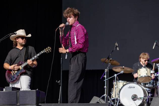 Vilar de Mouros 2026 opening day - 18 Aug 2026 British singer Tom A. Smith performs during the opening concert of Vilar de Mouros Festival 2026. Opening day of the Vilar de Mouros Festival 2026, including the surrounding area, the historic Roman bridge, festivalgoers arriving and relaxing near the river, local restaurants, security presence, and the first band performing on stage. Vilar de Mouros is one of the oldest music festivals in Portugal, often described as the country’s Woodstock. Vilar de Mouros Portugal Copyright: xDiogoxBaptistax xSOPAxImagesx DB_kickofVilardeMouros20260818_012
