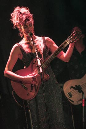 Hannah Cohen performs at Hoxton Hall on August 18, 2026 in London, England. LONDON, ENGLAND - AUGUST 18: Hannah Cohen performs at Hoxton Hall on August 18, 2026 in London, England., Credit:Pupat Chenaksara Avalon UK, London  Copyright: xPupatxChenaksarax xAvalonx PCN_HANNAH_COHEN_LIVE_1125373577