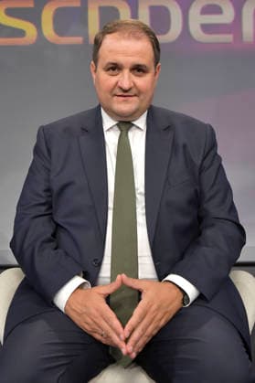 Nathanael Liminski on the ARD talk show *maischberger* at the Berlin Adlershof studio, Berlin, August 18, 2026 Foto:xM.xBehrensx xFuturexImagex maischberger1808_6828