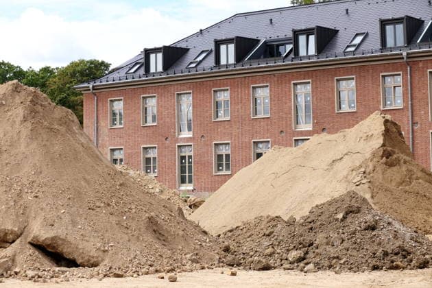 Renovation work on an old barracks building in the new Krampnitz neighborhood of Potsdam, August 18, 2026, Krampnitz