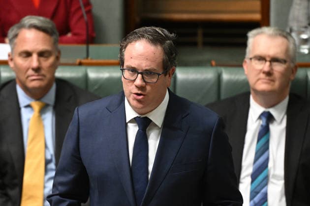 QUESTION TIME, Australian Veterans™ Affairs Minister Matt Keogh speaks during Question Time at Parliament House in Canberra, Thursday, August 20, 2026. ( NO ARCHIVING CANBERRA AUSTRALIAN CAPITAL TERRITORY AUSTRALIA PARLIAMENT HOUSE  Copyright: xLUKASxCOCHx 20260820191074881899