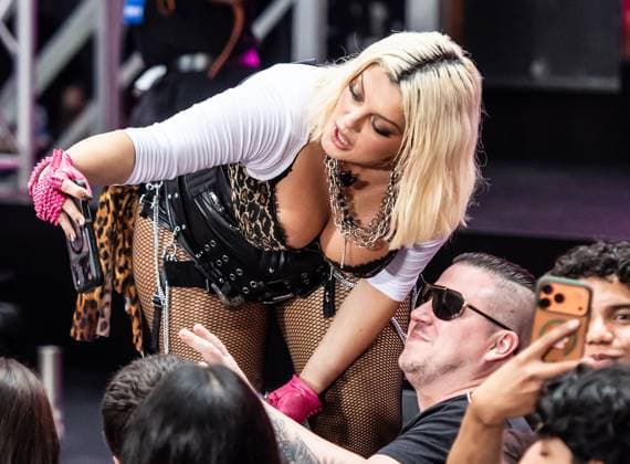 Bebe Rexha performs on NBC Today show in New York City Bebe Rexha performs on NBC Today show Citi Concert Series at Rockefeller Plaza in New York City. 28 Aug 2026 Pictured: Bebe Rexha.  Copyright: xThexMegaxAgencyxMEGAx