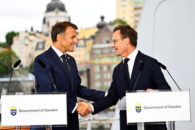STOCKHOLM, SWEDEN 20260831 French President Emmanuel Macron and Prime Minister Ulf Kristersson during a press conference aboard the French frigate Amiral Ronarc in connection with the bilateral meeting focused on deepening defense policy cooperation STOCKHOLM, SWEDEN x10040x  Copyright: xAndersxWiklund TTx FRANKRIKES PRESIDENT I STOCKHOLM UVHVQJkT0zM