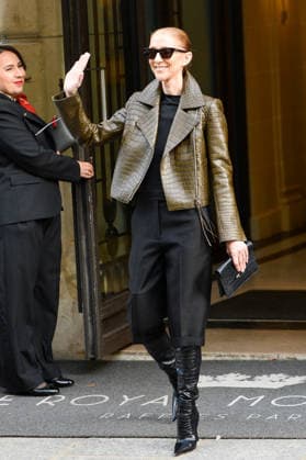 Céline Dion was cheered by her fans as she left the Royal Monceau luxury hotel in Paris, France, on August 31, 2026. Céline Dion makes her grand return to the stage in Paris with a series of exceptional concerts at the Paris La Défense Arena from September 12 to October 17, 2026—sixteen exclusive dates in September and October 2026, as well as ten dates in May 2027, for a show that is already shaping up to be historic. Bestimage Canadian singer Céline Dion is acclaimed by fans as she leaves the Royal Monceau luxury hotel in Paris, France, on August 31, 2026. Céline Dion is making her grand return to the stage in Paris with a series of extraordinary concerts at the Paris La Défense Arena from September 12 to October 17, 2026. Sixteen exclus Copyright: xAgencex xBestimagexAgencex xBestimagex