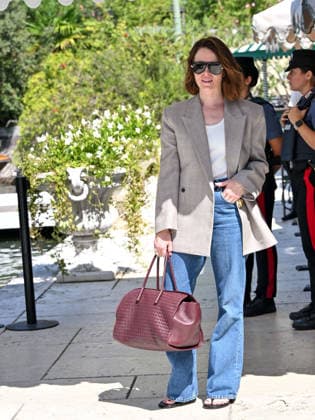 IPA87999151 - Venice, 83rd Venice International Film Festival 2026 - Arrivals at the Excelsior Hotel™s pier - Pictured: Claire Foy  Copyright: xSimonexComix xPoolxPhotoxEventsx08x 87999151