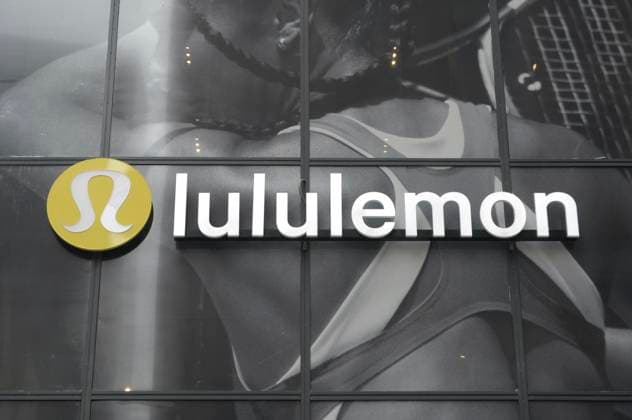 Daily Life in New York City, US - 31 Aug 2026 A Lululemon store is seen on Fifth Avenue in Manhattan. New York City United States Copyright: xJiminxKimx xSOPAxImagesx Jimin-Kim-1446009