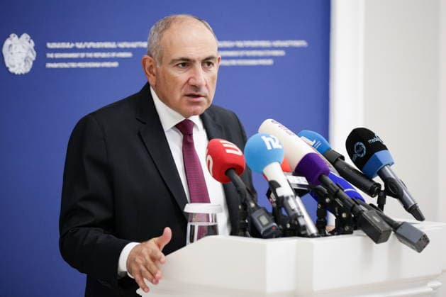 ARMENIA, YEREVAN - SEPTEMBER 3, 2026: Armenia s Prime Minister Nikol Pashinyan gives a press briefing at the Government House Yerevan Armenia  - ZUMAt113 20260903_zaa_t113_459 Copyright: xAlexanderxPatrinx
