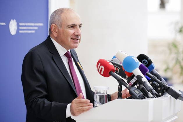 ARMENIA, YEREVAN - SEPTEMBER 3, 2026: Armenia s Prime Minister Nikol Pashinyan gives a press briefing at the Government House Yerevan Armenia  - ZUMAt113 20260903_zaa_t113_461 Copyright: xAlexanderxPatrinx