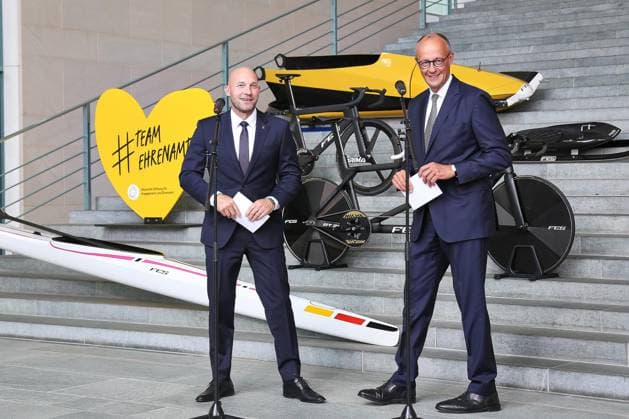 Berlin, Germany, September 3, 2026 — Press statement from the Office of the Federal Chancellor with the new Minister of State for Sports and Volunteer Work, Ronald Ronny Rauhe, and Federal Chancellor Friedrich Merz (CDU) Copyright: xdtsxNachrichtenagenturx dts_132610