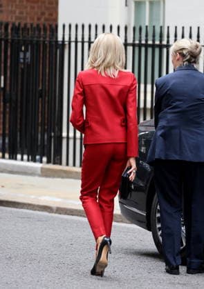 The French president and his wife, First Lady Brigitte Macron, leave 10 Downing Street after a visit to London, United Kingdom, on September 3, 2026. Dominique Jacovides Bestimage. French President and his wife Brigitte Macron leave 10 Downing Street following a visit to London, UK, on September 3, 2026. London, United Kingdom Copyright: xDOMINIQUExJACOVIDESx xBESTIMAGExDOMINIQUExJACOVIDESx xBESTIMAGEx