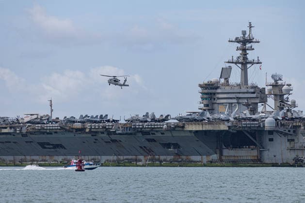 September 2, 2026, Pattaya, Thailand: The USS Abraham Lincoln Carrier approaches Laem Chabang port in Pattaya, Thailand, on Wednesday, Sept. 2, 2026. Pattaya Thailand  - ZUMAm249 20260902_zip_m249_003 Copyright: xAndrexMalerbax