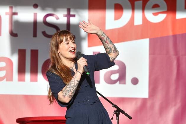 Halle an der Saale, Saxony-Anhalt, Germany, September 4, 2026: Hallmarkt campaign rally marking the conclusion of the Left Party’s campaign, featuring Heidi Reichinnek Copyright: xdtsxNachrichtenagenturx dts_132750