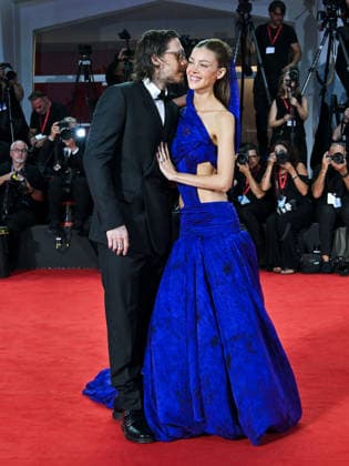 IPA88159731 - Venice, 83rd Venice International Film Festival 2026 - Night 4 - Red Carpet. Pictured: Nicola Peltz and Brooklyn Beckham  Copyright: xManuelexMangiarottix xPoolxPhotoxEventsx08x 88159731