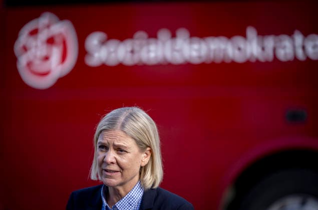 MALMÖ, September 6, 2026 Social Democratic Party leader Magdalena Andersson is interviewed as she goes door-to-door with Social Democrats in Hakanstorp, Malmö, while campaigning in Skane on Sunday. MALMÖ, SWEDEN x50090x  Copyright: xJohanxNilssonx xTTx ANDERSSON (S) ELECTION CAMPAIGNS SKANE 5uWFsaIyNG0