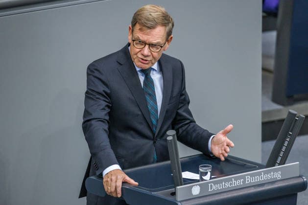 Bundestag Johann Wadephul (CDU), Federal Minister of Foreign Affairs, in the German Bundestag on September 9, 1926, in Berlin, Berlin, Berlin, Germany, Bundestag