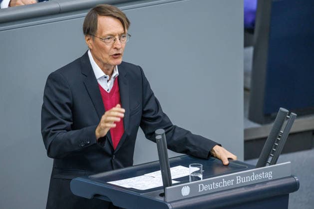Bundestag: Karl Lauterbach (SPD) in the German Bundestag on September 9, 2026, in Berlin, Berlin, Berlin, Germany, Bundestag