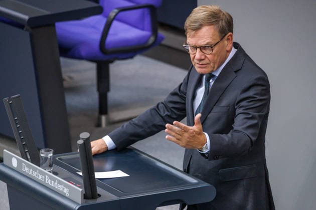 Bundestag Johann Wadephul (CDU), Federal Minister of Foreign Affairs, in the German Bundestag on September 9, 1926, in Berlin, Berlin, Berlin, Germany, Bundestag