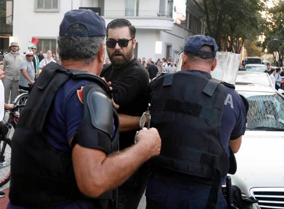 Proteste in front of the Albanian Parliament in Tirana, Albania. Protesters face police officers during a demonstration near the Albanian Parliament in Tirana, on September 8, 2026, against the government, following months of protests against a planned luxury tourism complex project in the protected area of Narta Lagoon in the city of Vlore, backed by a company linked to US President Donald Trump s son-in-law, Jared Kushner, and his wife, Ivanka Trump. Light Studio Agency Malton Dibra Tirana Albania Copyright: xLightxStudioxAgencyx xMaltonxDibrax