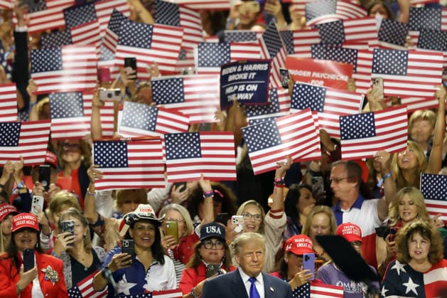 The President of the United States, Donald Trump, arrives at the Republican Party convention auditorium to deliver a speech in Dallas, United States, 09 September 2026. With prayers and praise for Donald Trump, Republicans open their national convention in Texas !ACHTUNG: NUR REDAKTIONELLE NUTZUNG!  Copyright: xCARLOSxRAMIREZx AME6021 20260910-55021354684_1