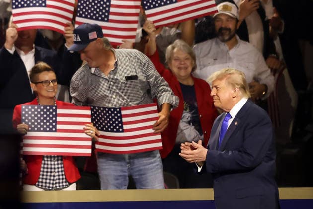 The President of the United States, Donald Trump, arrives at the Republican Party convention auditorium to deliver a speech in Dallas, United States, 09 September 2026. With prayers and praise for Donald Trump, Republicans open their national convention in Texas !ACHTUNG: NUR REDAKTIONELLE NUTZUNG!  Copyright: xCARLOSxRAMIREZx AME6022 20260910-55021354685_1