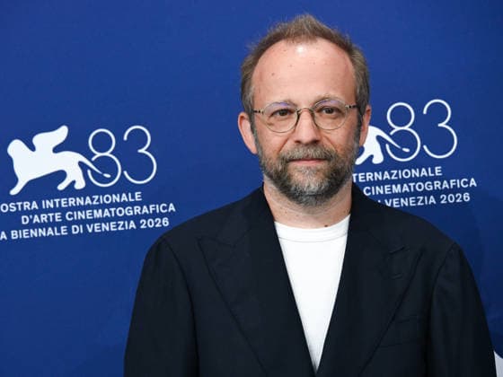 IPA88354767 - Venice, 83rd Venice International Film Festival 2026 Day 9 Photocall for UN PEU AVANT MINUIT (ONE MINUTE TO MIDNIGHT). Pictured: Nicolas Pariser  Copyright: xAlbertoxTerenghi PoolxPhotoxEvenx xPoolxPhotoxEventsx08x IPA88354767